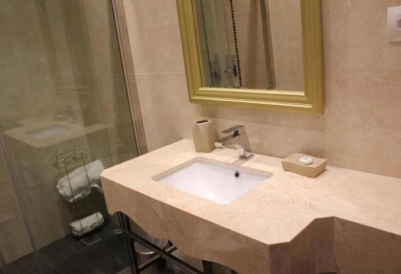 חדר סטנדרט, Rezidenca Desaret