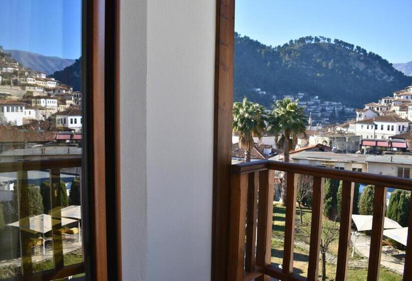 חדר סטנדרט עם מרפסת, Rezidenca Desaret