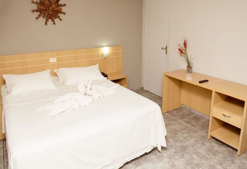 חדר דלוקס, River Palace