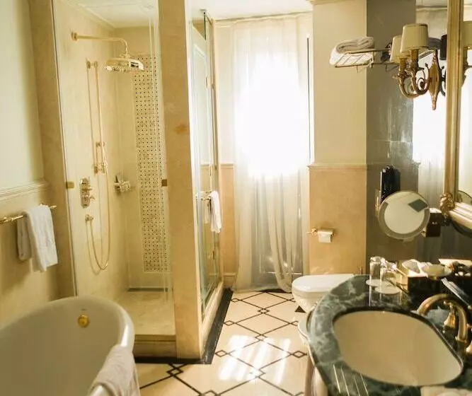 سوییت جونیور, Rixos Khadisha Shymkent