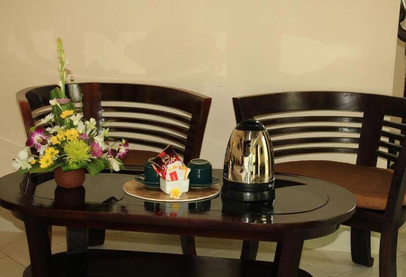 סוויטה דלוקס, Rossa Garden