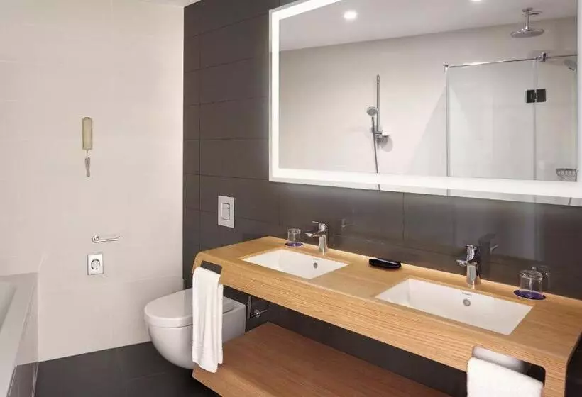 エグゼクティブ スイート、バルコニー付き, Sheraton Dubrovnik Riviera
