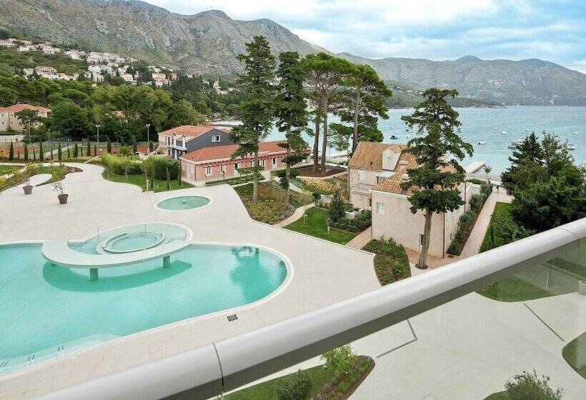 סוויטת אקזקיוטיב עם מרפסת, Sheraton Dubrovnik Riviera
