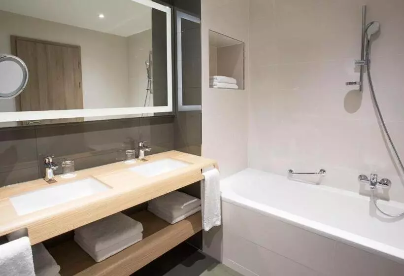 キングサイズベッドのクラシックルーム, Sheraton Dubrovnik Riviera