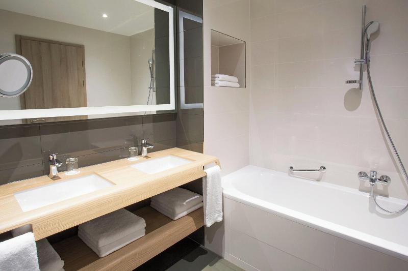 اتاق کلاسیک با تخت دونفره, Sheraton Dubrovnik Riviera