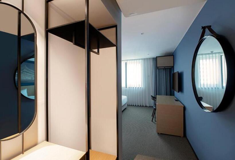 חדר דלוקס, Travelodge Myeongdong City Hall