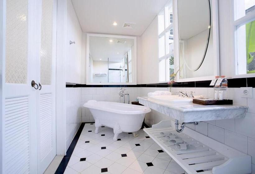 סוויטה עם בריכה, Maison At C Boutique & Spa Seminyak