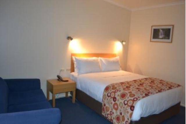 اتاق استاندارد با چشم‌انداز باغ, Wellers Inn