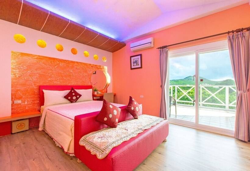 اتاق لوکس, Ocean Star B&b