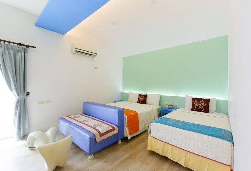 اتاق لوکس سه تخته, Ocean Star B&b