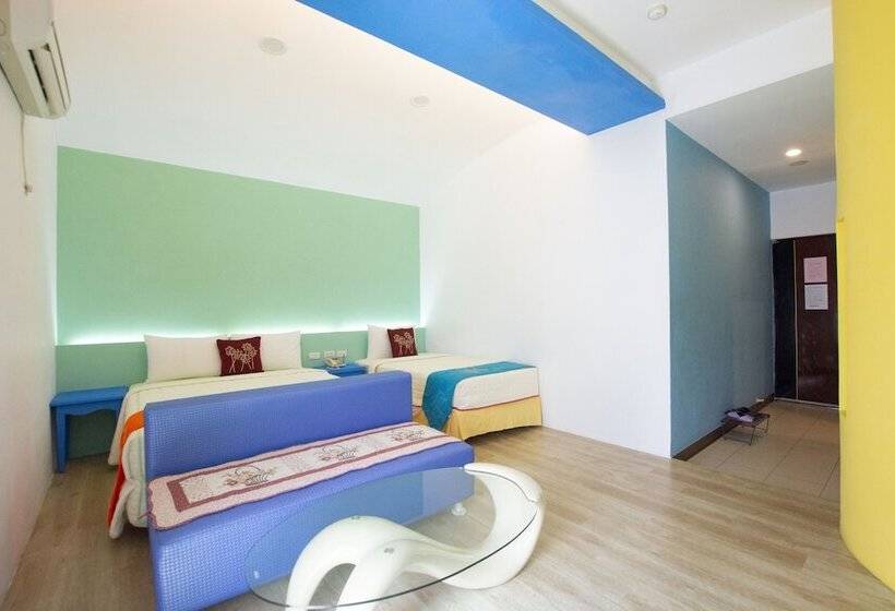 اتاق لوکس سه تخته, Ocean Star B&b