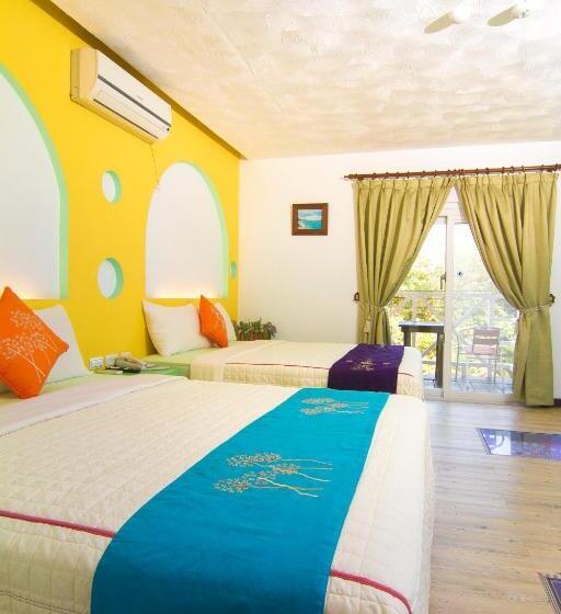 سوییت خانوادگی, Ocean Star B&b