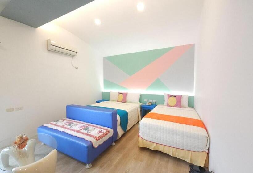 اتاق لوکس سه تخته, Ocean Star B&b