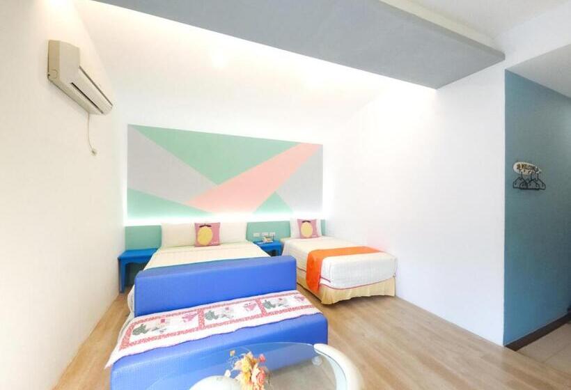 اتاق لوکس سه تخته, Ocean Star B&b