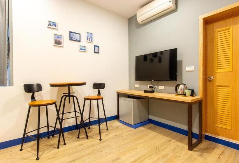 اتاق استاندارد, Ocean Star B&b