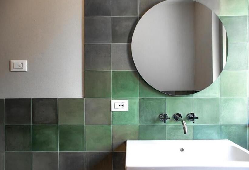 2 Bedroom Apartment With Garden, Residence Vignol