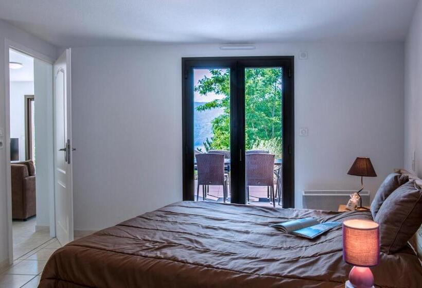 דירת שני חדרים, L Ecrin Du Lac