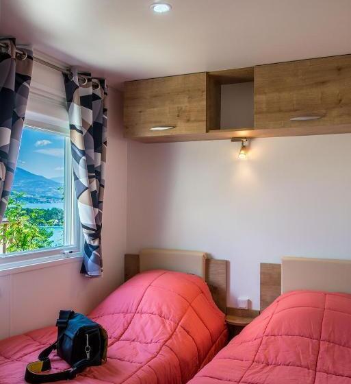 בקתת חדר, L Ecrin Du Lac