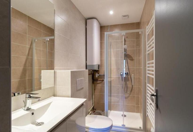 סטודיו סופריור, L Ecrin Du Lac