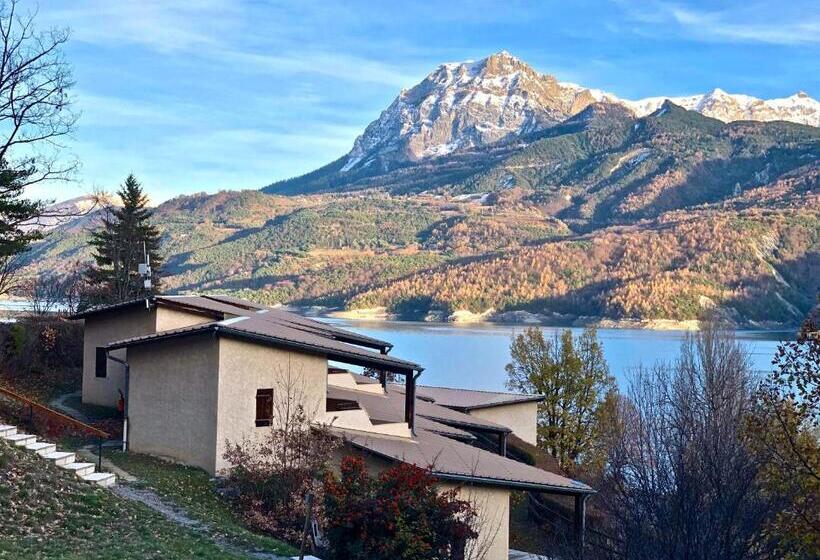 חדר דלוקס, L Ecrin Du Lac