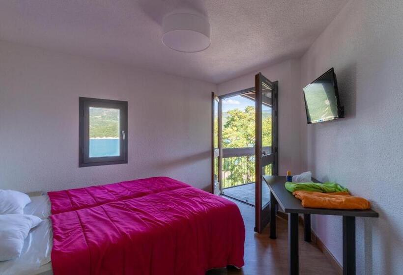 חדר משפתחתי סופריור, L Ecrin Du Lac