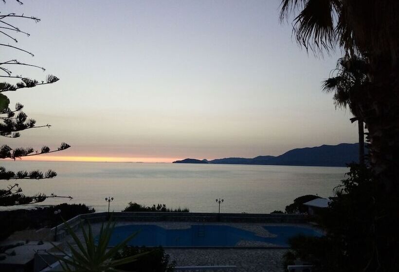 침실 2개 바다 전망 아파트, Vangelis Villas