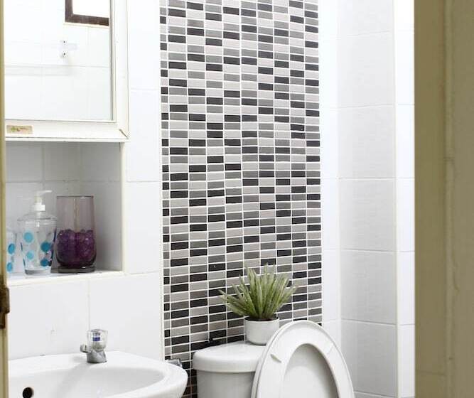 اتاق استاندارد, The European Place