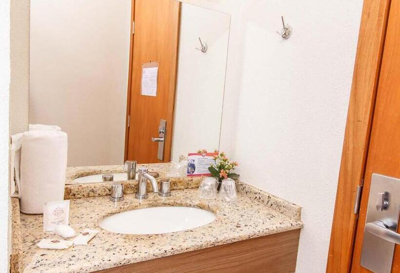 غرفة قياسية رباعية, 10 Uniao Da Vitoria