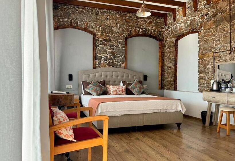 Deluxe Suite Sea View, Akkan