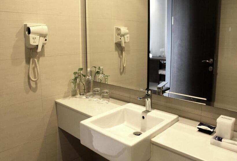 디럭스 룸, Aston Imperial Bekasi Hotel & Conference Center