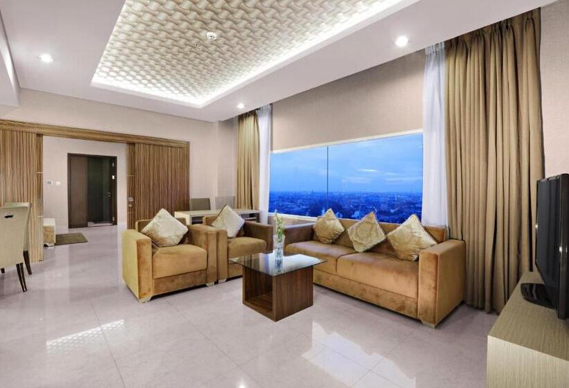 جناح جونيور, Aston Imperial Bekasi Hotel & Conference Center