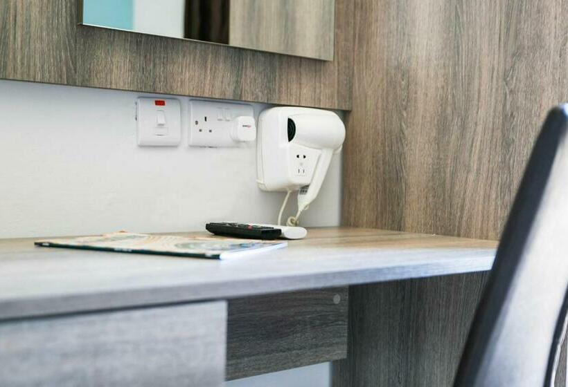 اتاق استاندارد چهار تخته, Beach Garden