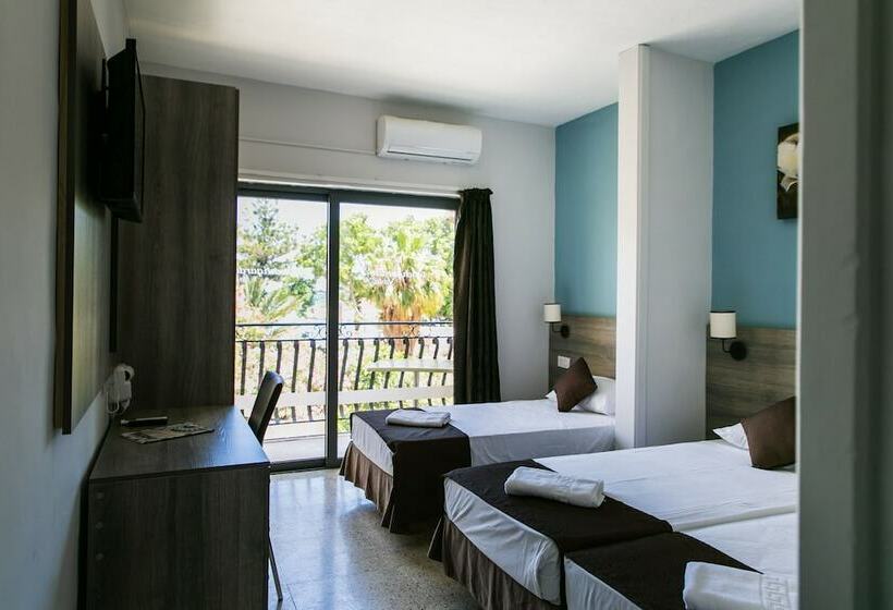 اتاق استاندارد سه نفره, Beach Garden