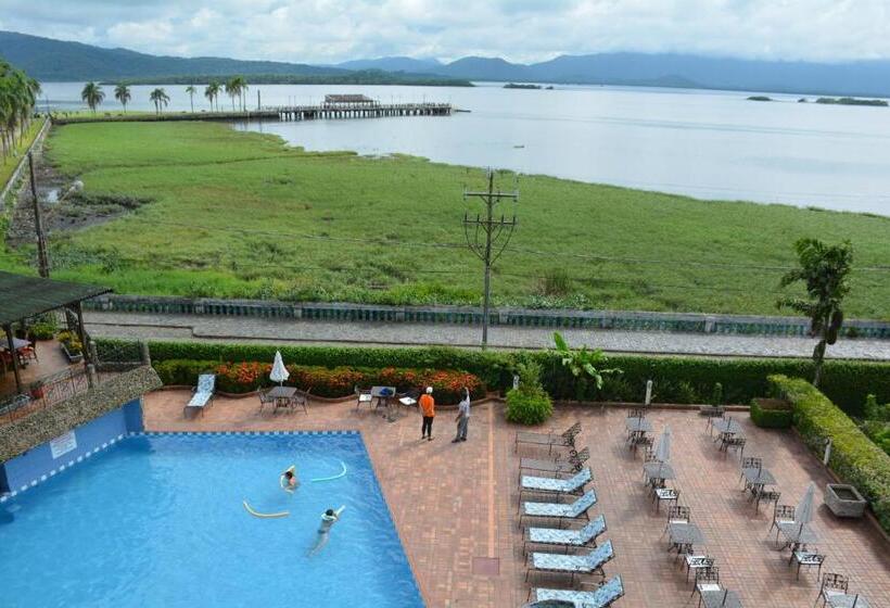 オーシャンビュースタンダードルーム, Camboa Capela