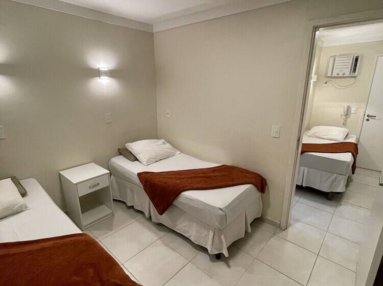 이코노미 트리플 룸, Cantareira