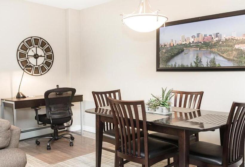 3 Bedroom Suite, Canterra Suites