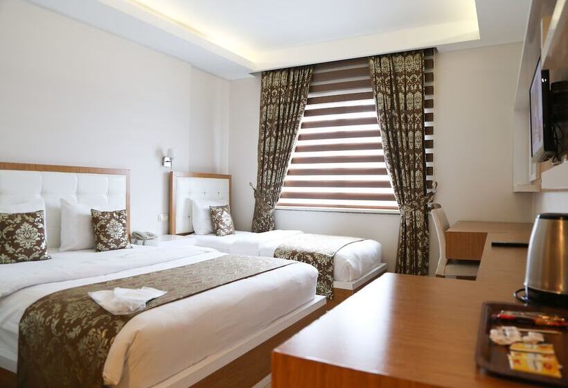 اتاق استاندارد سه نفره, Cebeciler