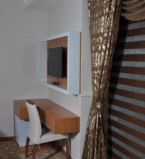 اتاق استاندارد, Cebeciler