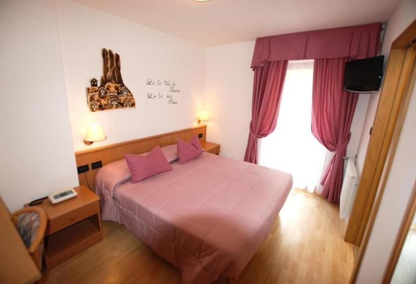 标准间, Chalet Alaska