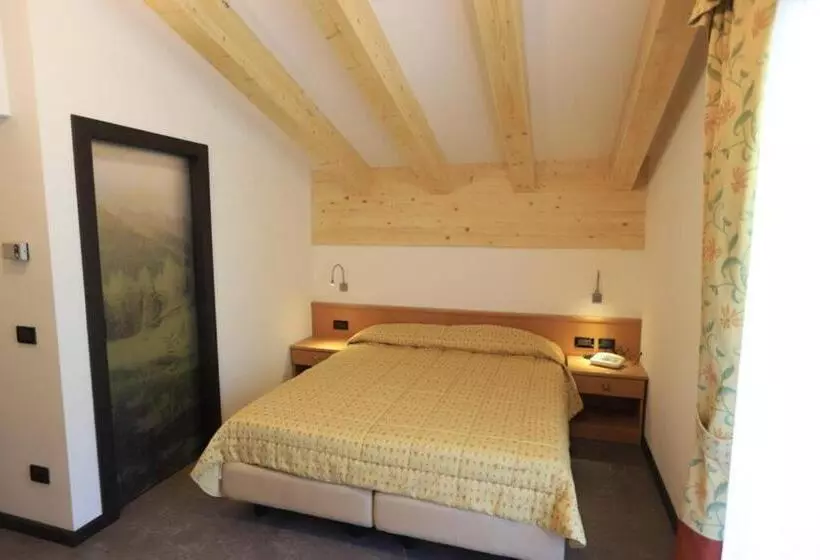デラックスルーム, Chalet Alaska