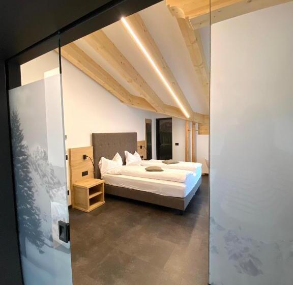 山景套房, Chalet Alaska