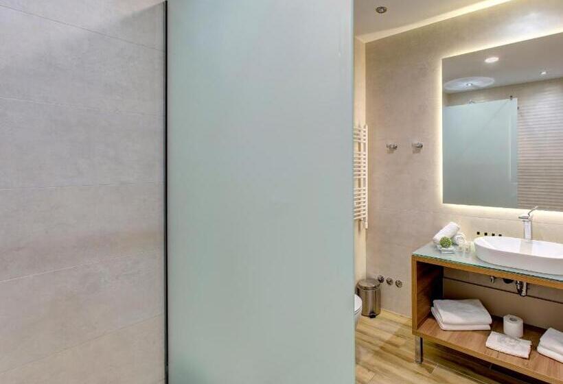 اتاق لوکس, Eden