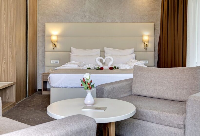 مجموعه ویستا شهر, Eden