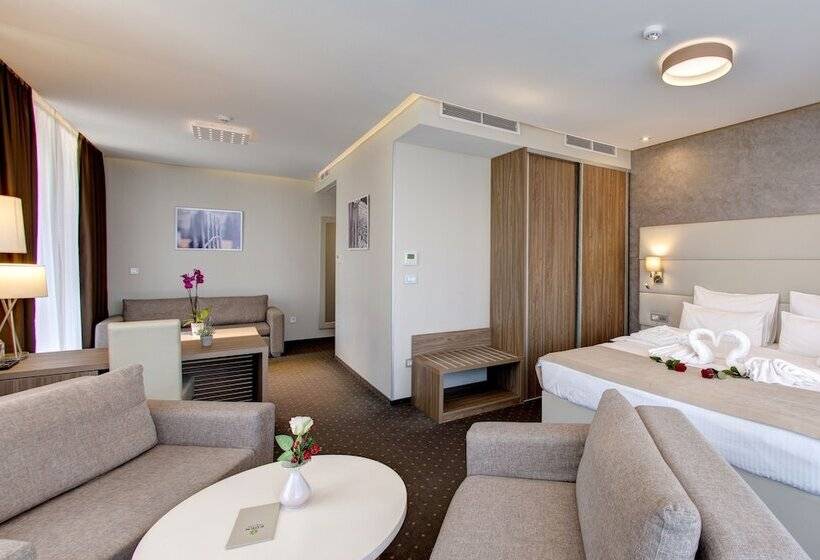 مجموعه ویستا شهر, Eden