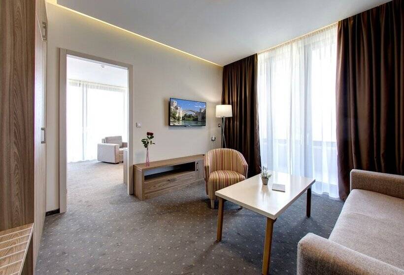 مجموعه ویستا شهر, Eden