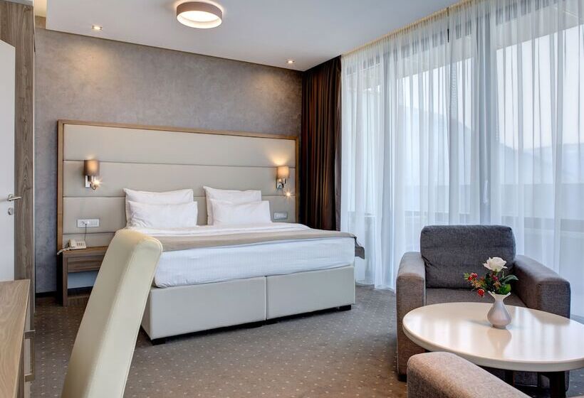 مجموعه ویستا شهر, Eden