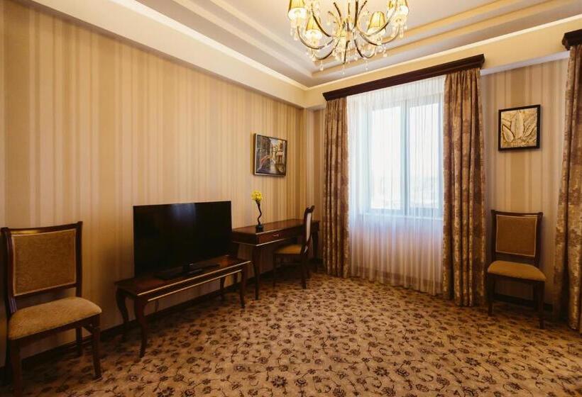 스위트, Spa Hotel Grace Forum