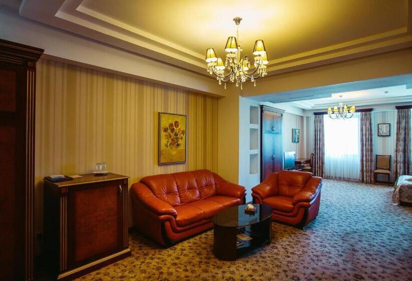 스위트, Spa Hotel Grace Forum