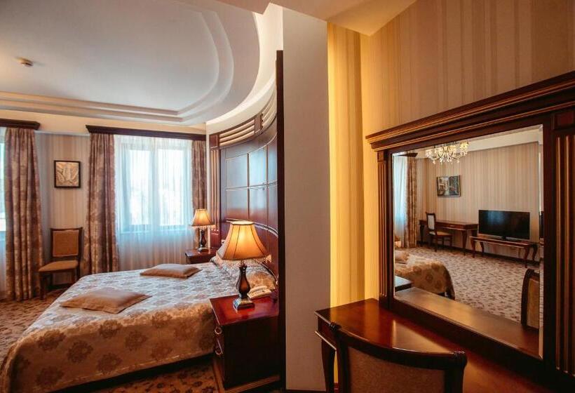 스위트, Spa Hotel Grace Forum