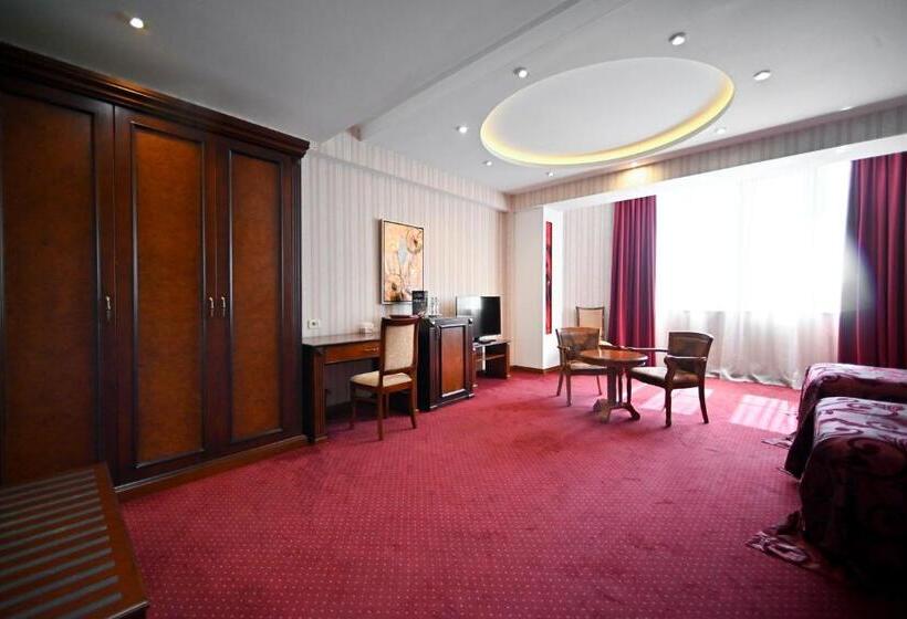 디럭스 룸, Spa Hotel Grace Forum